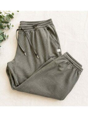 Vuori DreamKnit Boyfriend Joggers Women’s XL Heather Gray Green